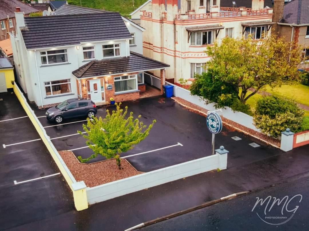 Aaranmore Lodge Guest House Portrush Exteriör bild